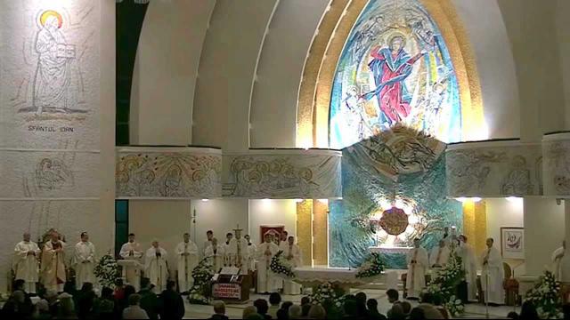 Iaşi (catedrală): Liturghia Învierii Domnului în Noaptea Sfântă (30 martie)