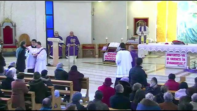 Iaşi (catedrală): Liturghia solemnă de duminică şi Calea crucii (3 martie)