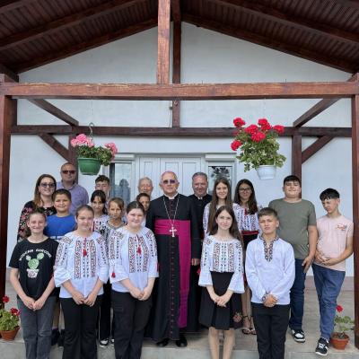 19-21 iunie: Vizită pastorală a PS Iosif Păuleţ în Parohia Vizantea