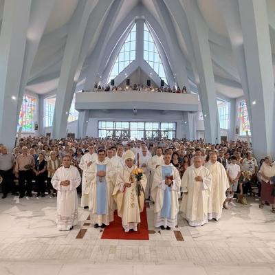 24-26 iulie: Vizită pastorală a PS Iosif Păuleţ în Parohia Lespezi
