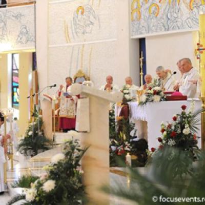 1 mai: Iaşi: Ep. Petru Gherghel la douazeci de ani de episcopat