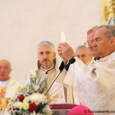 1 mai: Iaşi: Ep. Petru Gherghel la douazeci de ani de episcopat