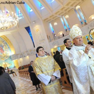 1 mai: Iaşi: Ep. Petru Gherghel la douazeci de ani de episcopat