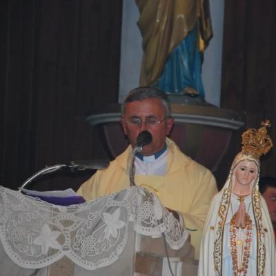 2 mai: Oneşti: Sfinţirea unei noi orgi