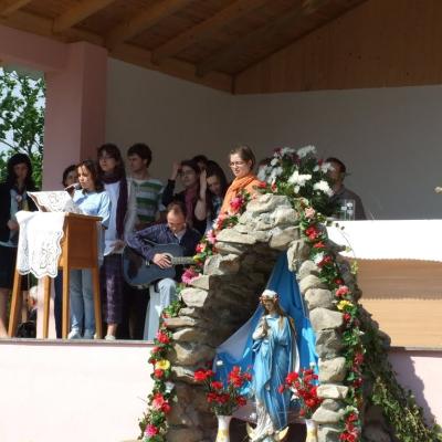 2 mai: Cleja: Ziua Tineretului