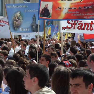 2 mai: Cleja: Ziua Tineretului