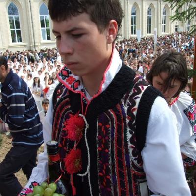 2 mai: Cleja: Ziua Tineretului