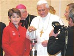 Papa cu Lumina Păcii
