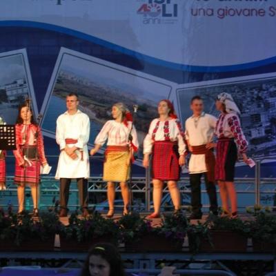 9 mai: Ladispoli: Catolicii români la sărbătoarea oraşului