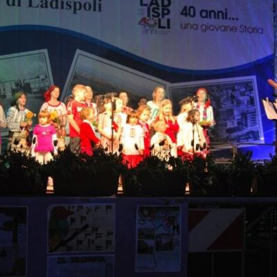 9 mai: Ladispoli: Catolicii români la sărbătoarea oraşului