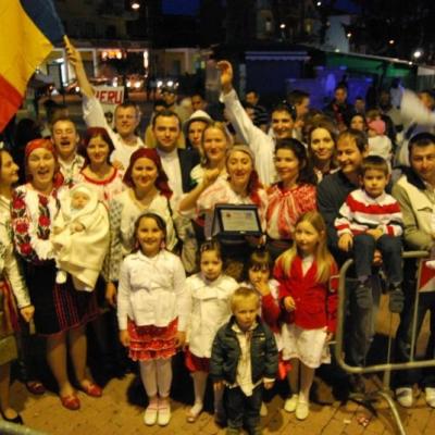 9 mai: Ladispoli: Catolicii români la sărbătoarea oraşului