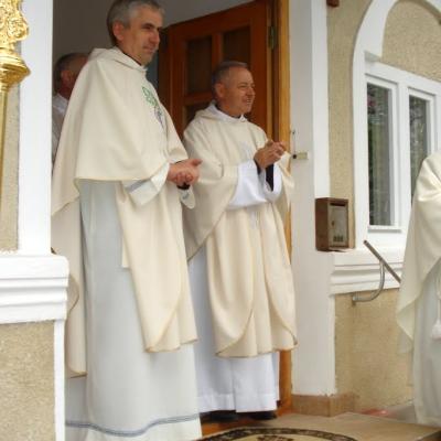 9 mai: Barticeşti: 25 de ani de Preoţie