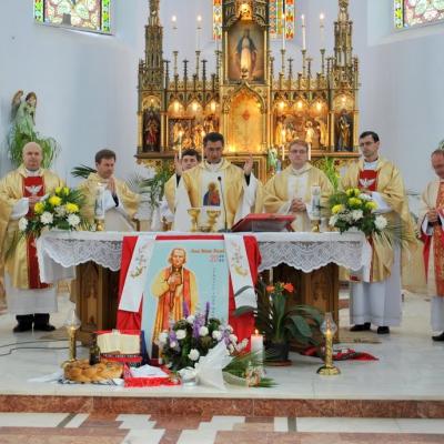 15 mai: Cacica: Pelelerinajul bolnavilor II
