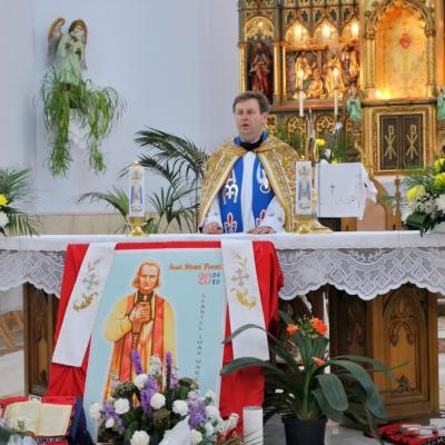 15 mai: Cacica: Pelelerinajul bolnavilor II
