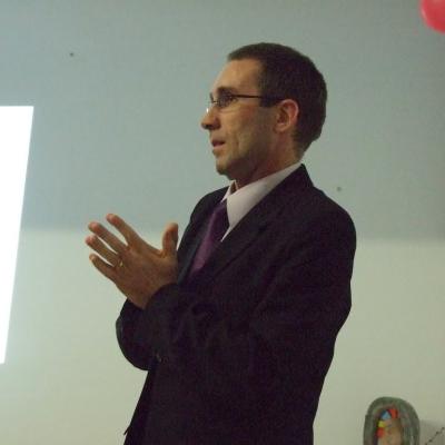 16 mai: Iaşi: Cateheză despre mass-media