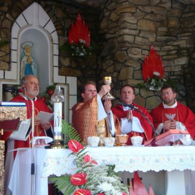 22-23 mai: Baraţi: Hram şi pelerinaj