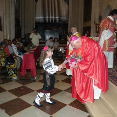 23 mai: Pordenone (Italia): Sărbătoarea popoarelor