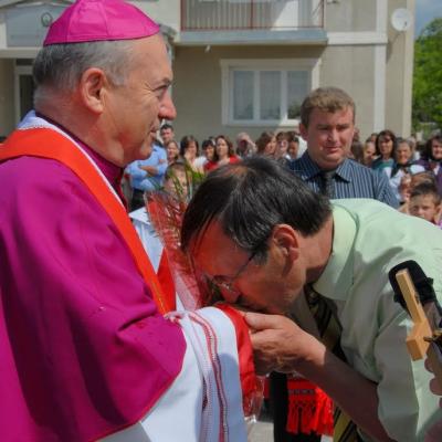 29 mai: Buruieneşti: Administrarea Mirului