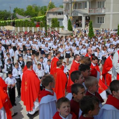 29 mai: Buruieneşti: Administrarea Mirului