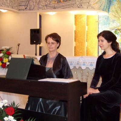 31 mai: Iaşi: Concert extraordinar de muzică şi poezie în catedrala nouă