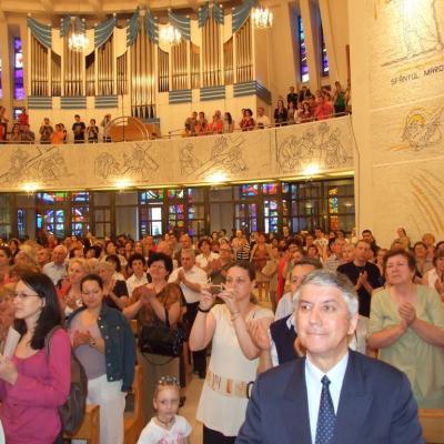 31 mai: Iaşi: Concert extraordinar de muzică şi poezie în catedrala nouă