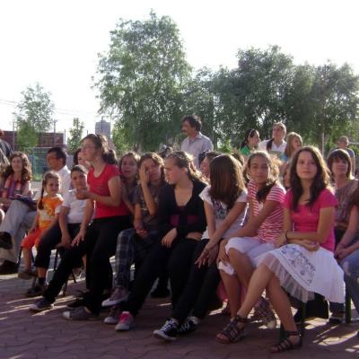5 iunie: Popeşti-Leordeni: Festivalul Familiilor