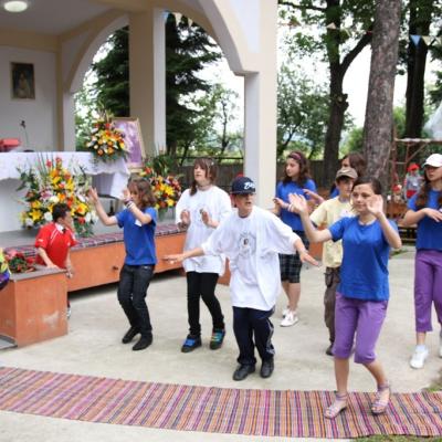 5 iunie: Lespezi: Sărbătoarea Copiilor
