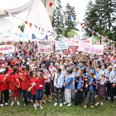 5 iunie: Lespezi: Sărbătoarea Copiilor
