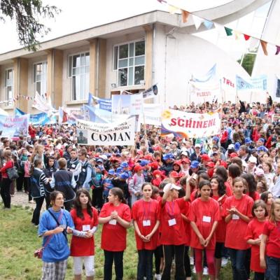 5 iunie: Lespezi: Sărbătoarea Copiilor
