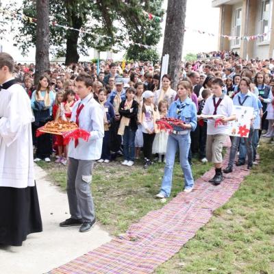 5 iunie: Lespezi: Sărbătoarea Copiilor