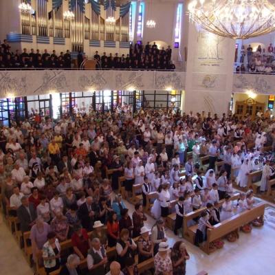 6 iunie: Iaşi: Procesiune în solemnitatea Trupul şi Sângele Domnului