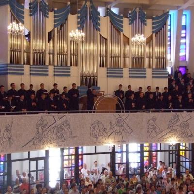 6 iunie: Iaşi: Procesiune în solemnitatea Trupul şi Sângele Domnului