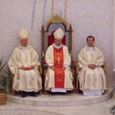 6 iunie: Iaşi: Procesiune în solemnitatea Trupul şi Sângele Domnului