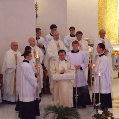 6 iunie: Iaşi: Procesiune în solemnitatea Trupul şi Sângele Domnului