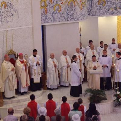 6 iunie: Iaşi: Procesiune în solemnitatea Trupul şi Sângele Domnului