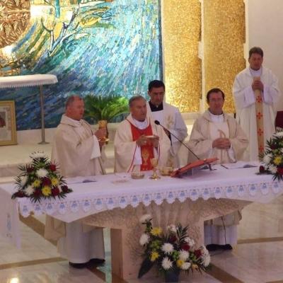 6 iunie: Iaşi: Procesiune în solemnitatea Trupul şi Sângele Domnului