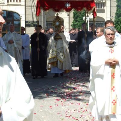6 iunie: Iaşi: Procesiune în solemnitatea Trupul şi Sângele Domnului