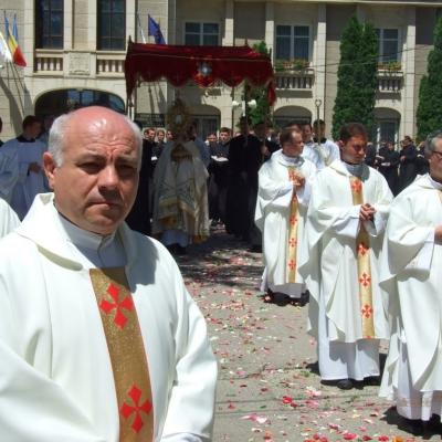 6 iunie: Iaşi: Procesiune în solemnitatea Trupul şi Sângele Domnului