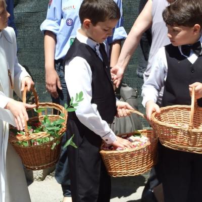 6 iunie: Iaşi: Procesiune în solemnitatea Trupul şi Sângele Domnului