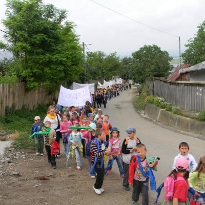14-19 iunie: Luizi-Călugăra: Campusul "Înconjurul lumii în cinci zile"