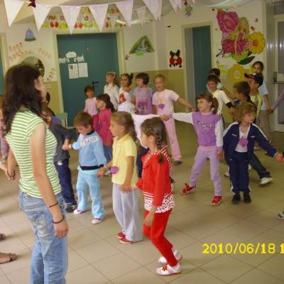 17-19 iunie: Târgu Ocna: Campusul "Vara împreună" 2010