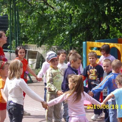 17-19 iunie: Târgu Ocna: Campusul "Vara împreună" 2010