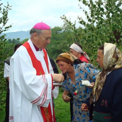 19 iunie: Brusturoasa: Administrarea Mirului