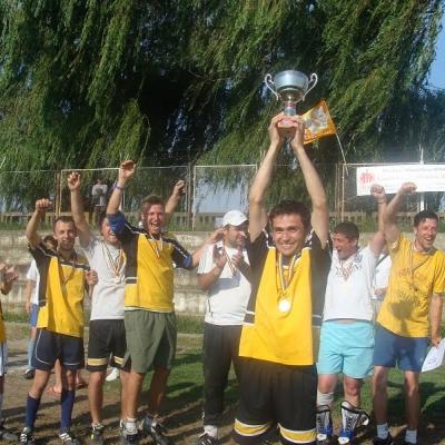 19 iunie: Bacău: Cupa "Dominic Savio" la fotbal