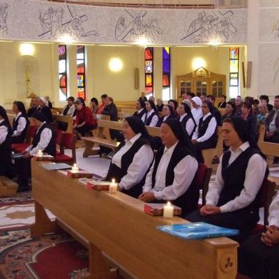 24 iunie: Iaşi: Voturi ale Fecioarelor Consacrate
