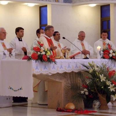 24 iunie: Iaşi: Voturi ale Fecioarelor Consacrate