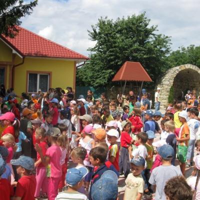 5-18 iulie: Ploscuţeni: GREF "Isus este Învăţătorul meu"