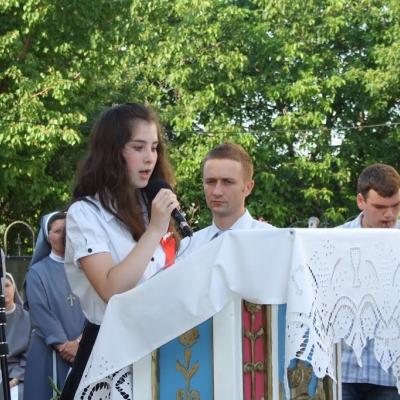 24 iulie: Huşi "Sf. Anton": Administrarea Mirului