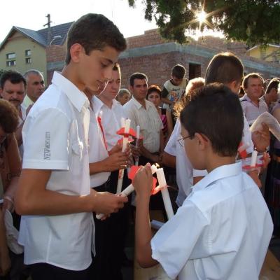 24 iulie: Huşi "Sf. Anton": Administrarea Mirului