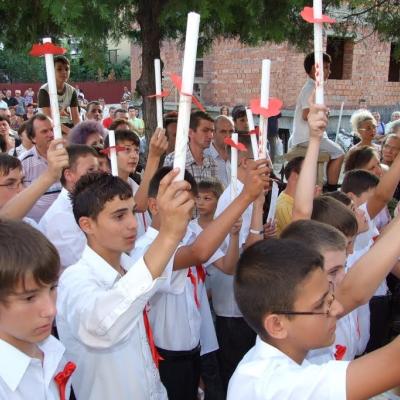 24 iulie: Huşi "Sf. Anton": Administrarea Mirului